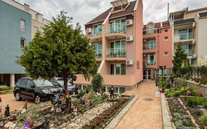 Venera Hotel