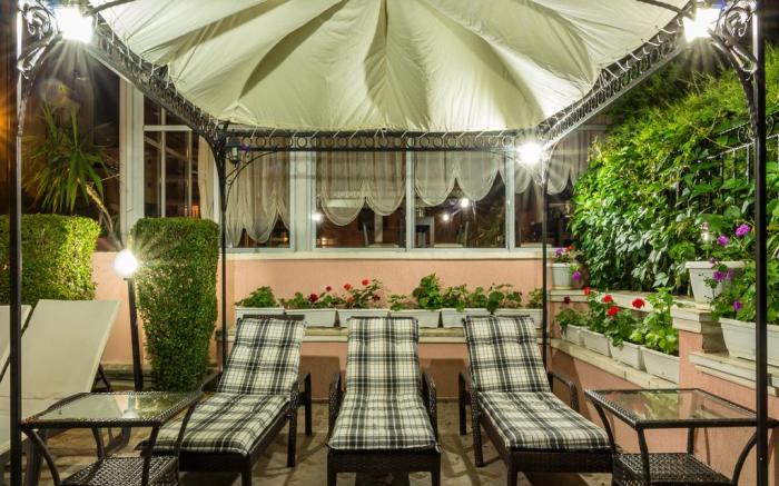 Venera Hotel