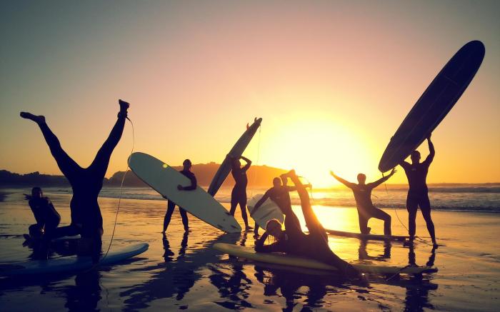 Bazils hostel & Surf School