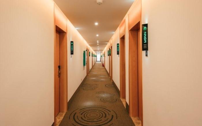 Green Tree Inn Guilin Lingui District Luhu International