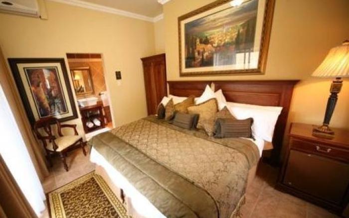 Le Cozmo Guesthouse