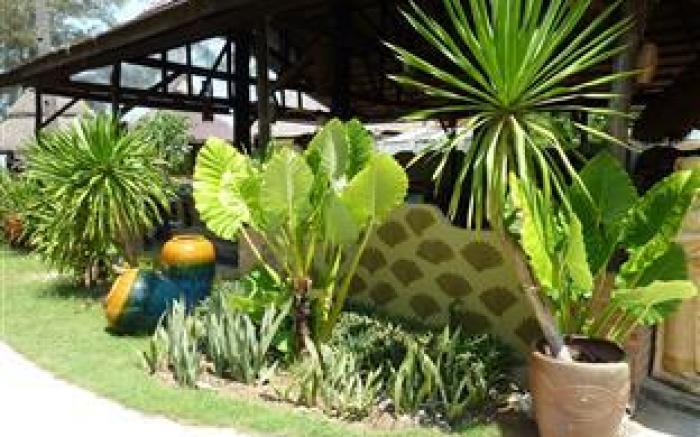 Lanta Castaway Beach Resort