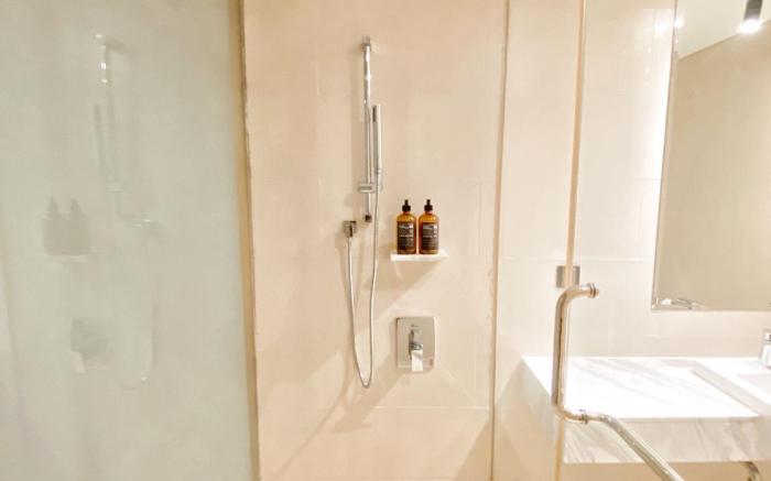 Straits Suite by C.Homestay - King Deluxe Suites