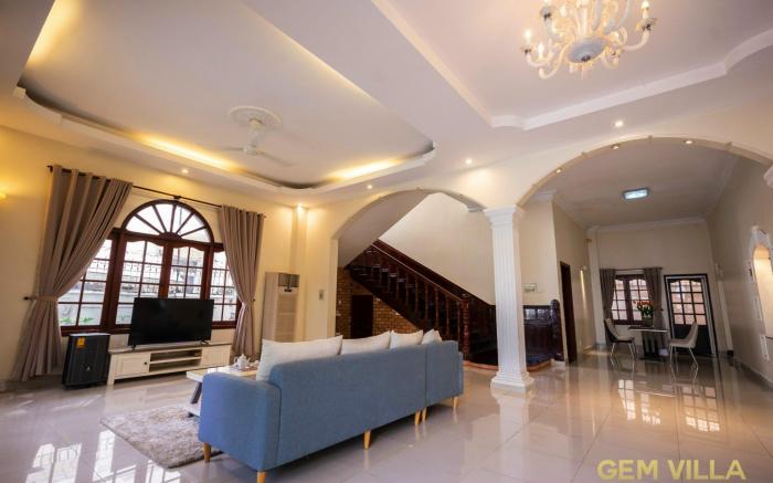 Gem villa 10 - 5 Big Bedroom, Big Pool, Big Garden