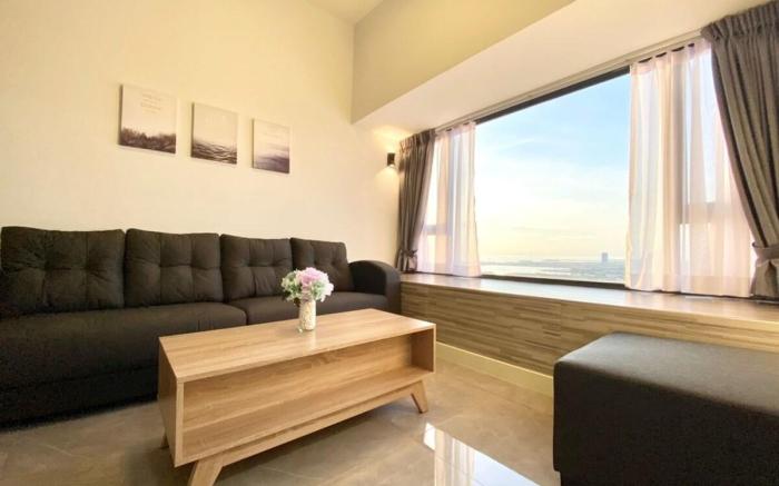 MJHolidayA2436 ComfortSuite SunsetSea+CityView