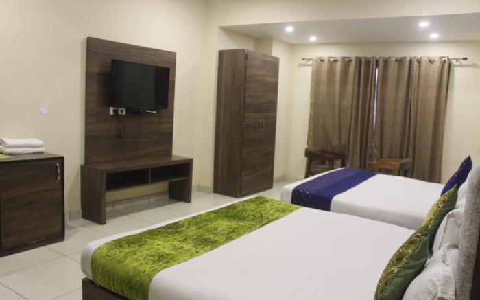 Hotel Karan Residency