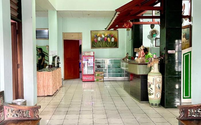 Hotel Tirtonadi Permai