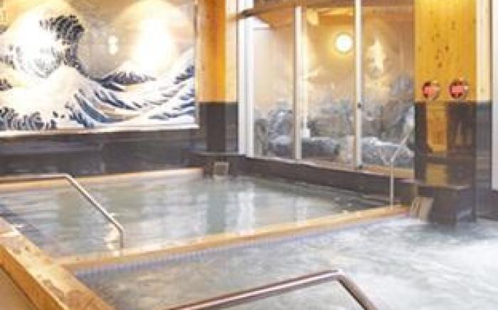 Nanaironoyu Hotel
