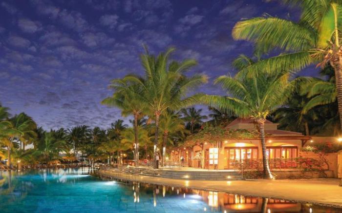 Mauricia Beachcomber Resort & Spa