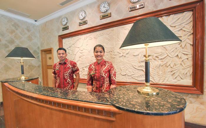 Harmoni Suites Hotel