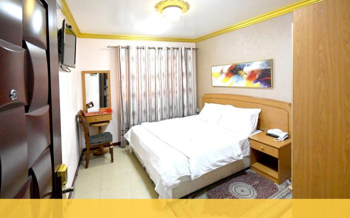 Maaeen Hotel