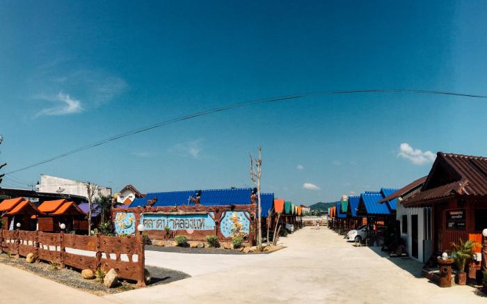 taladnam klonghae resort