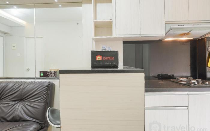 Comfort and Simply 2BR Green Bay Pluit By Travelio