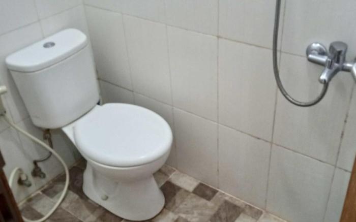 Guest House Pinarak 2 Syariah near GOR Satria Purwokerto Mitra RedDoorz