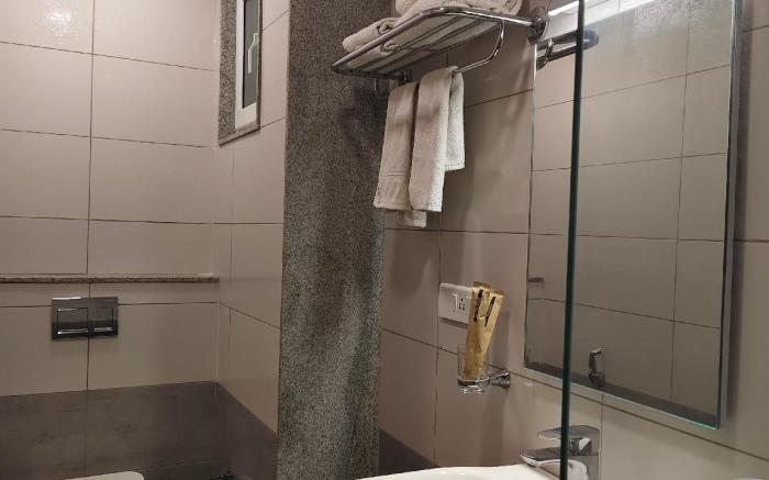 Hotel Aura by Woco Stays