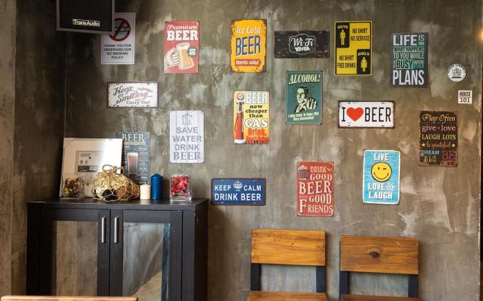 Revolution Hostel Asoke