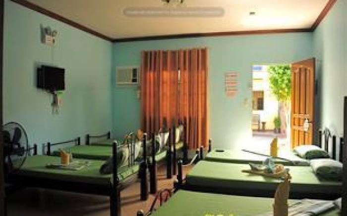 Antonio's Apartelle and Suites