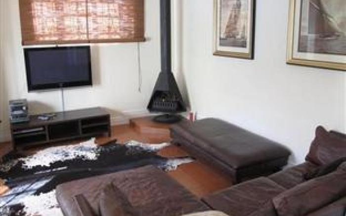 5 Camp Street Self Catering