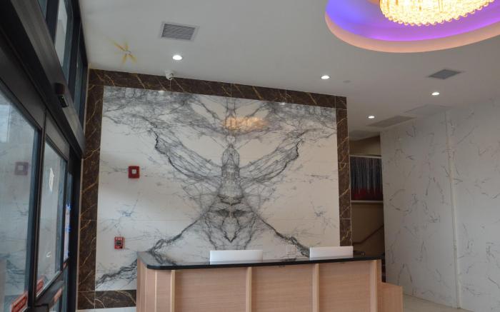 LIC Plaza Hotel Corp