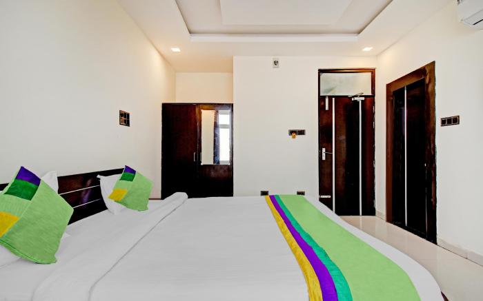 Treebo Silver Grand