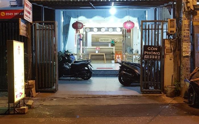 WINSTON HOTEL