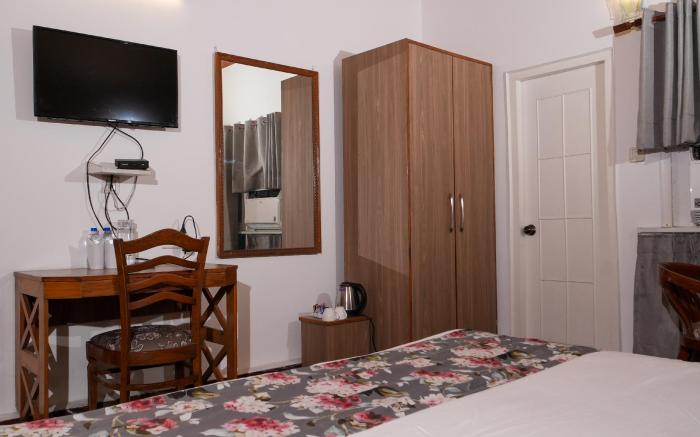 Hotel Neelesh Inn - A Luxury Lake View Hotel 20 KM From Nainital