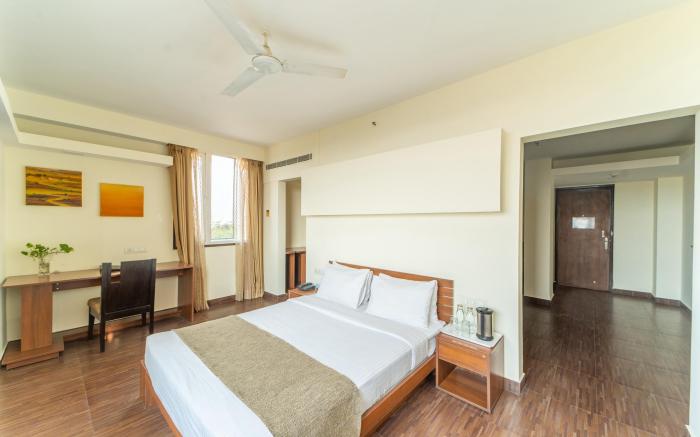 Whispering Palms Hotel, Jaipur