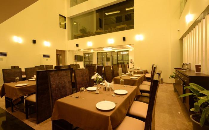 Hotel Manasi Pride, Satara