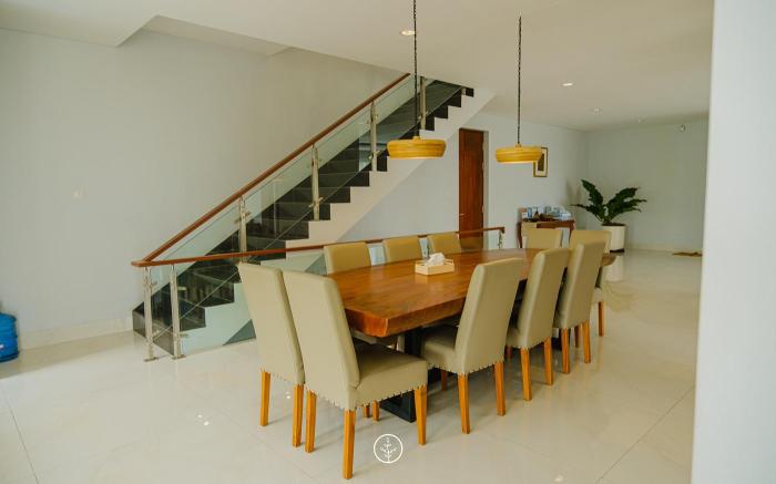 Anindya Hill View 7BR Villa with a private pool