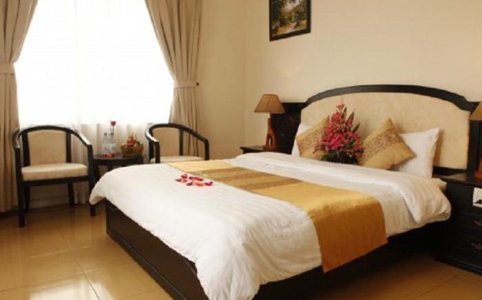 Quynh Huong Hotel - Phan Dang Luu street