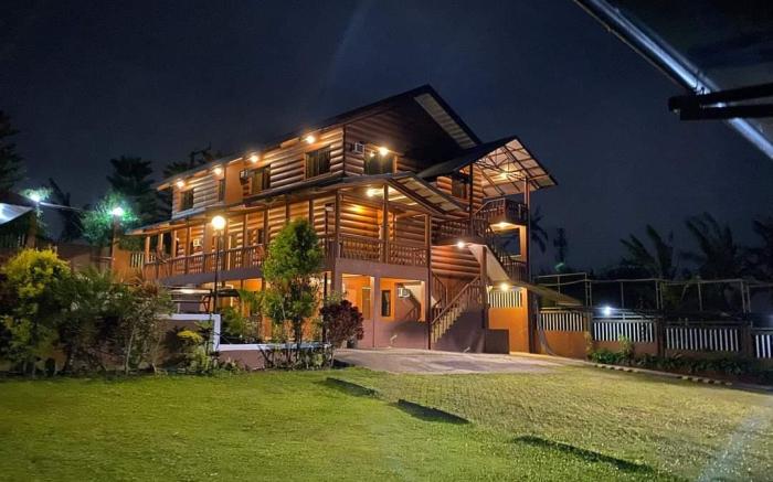 Pina Colina Resort