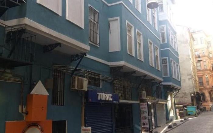 TAXIM HOSTEL