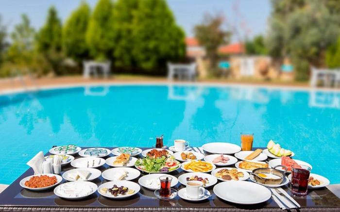 Pamukkale Whiteheaven Suite Hotel