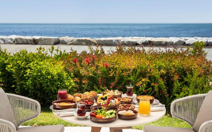 JW Marriott Hotel Istanbul Marmara Sea