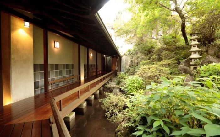 Traditional Onsen Ryokan Izu Yugashima Shirakabe