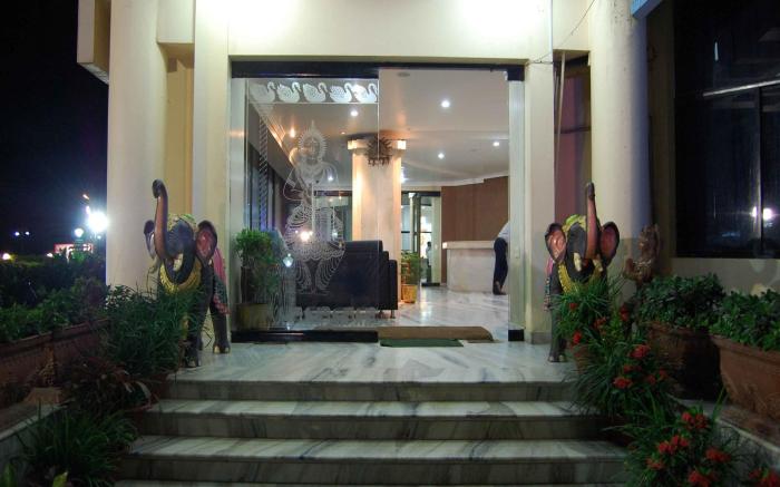 Hotel Niladri