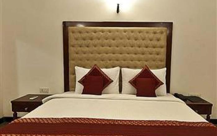 Lavanya Motel
