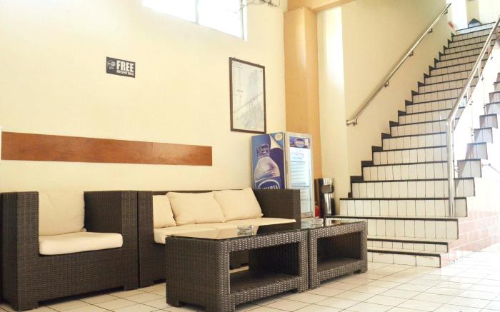 Hotel Sumber Waras