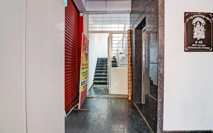Super Hotel O Silver House Near Mantri Square Mall