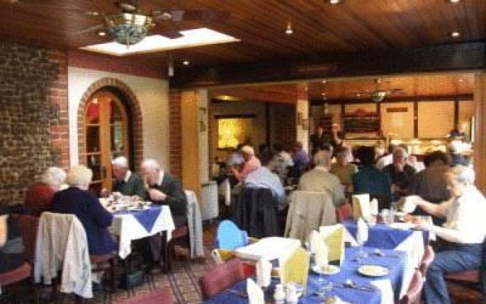 Ffolkes Arms Hotel