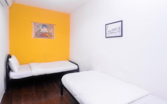 Backpacker's Stay Services