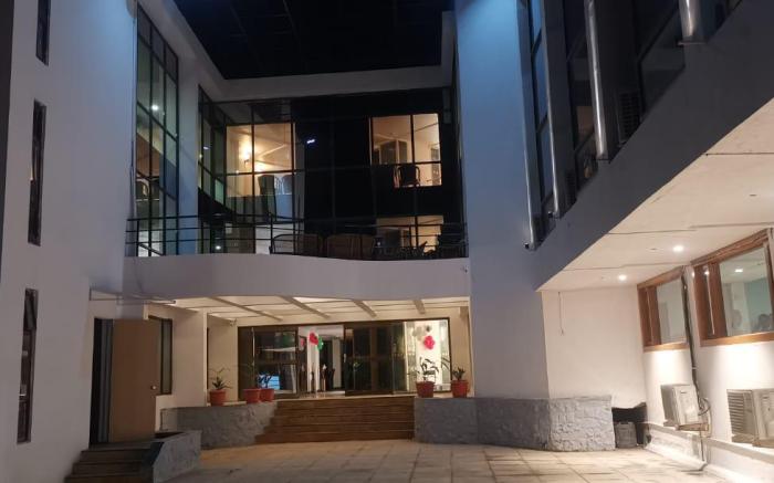 HOTEL KEWAL
