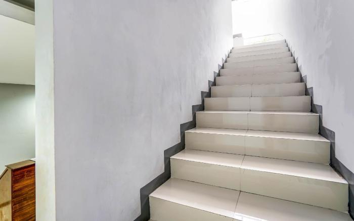 OYO 90891 Parang Kusumo Residence