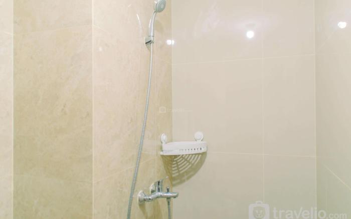 Comfort Living 2BR Transpark Bintaro By Travelio