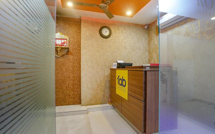 FabHotel Royal International - Nr. Mumbai International Airport