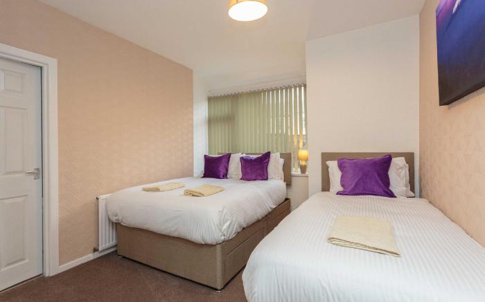 Cherry Property - Passionfruit Suite