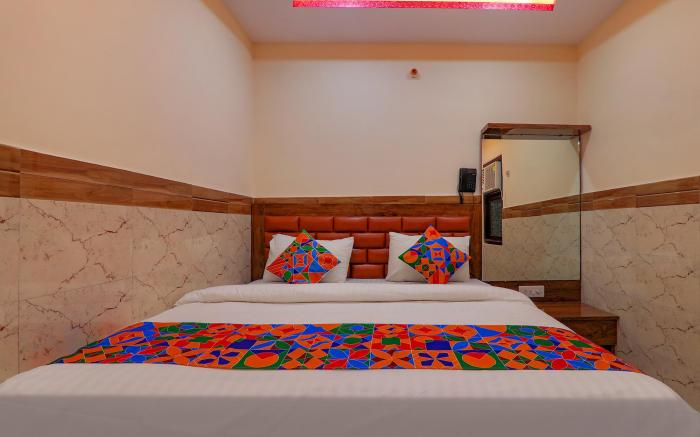 FabHotel Shree Galaxy