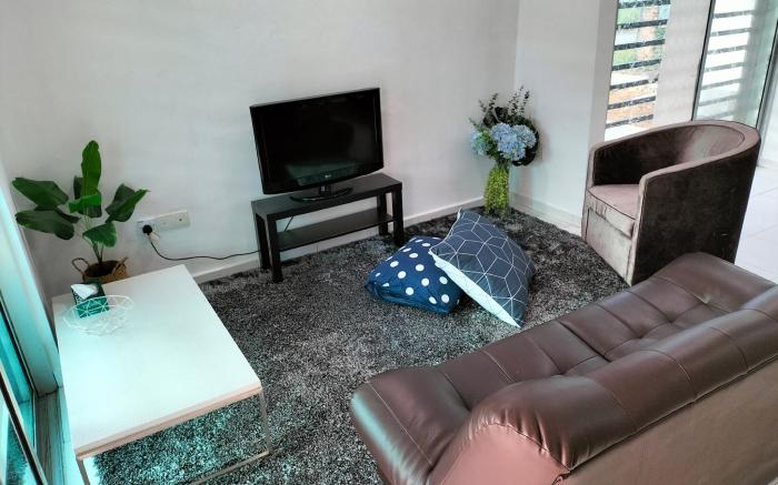 Barr Iris55 Cheerful Corner House Spacious Outdoor