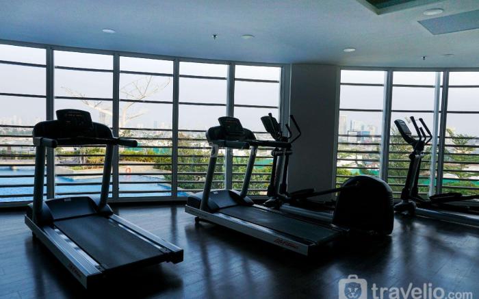 Fancy & Nice Studio at West Vista Apt By Travelio