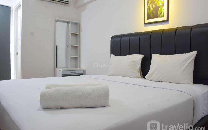 Elegant & Comfy Studio at Bassura City By Travelio